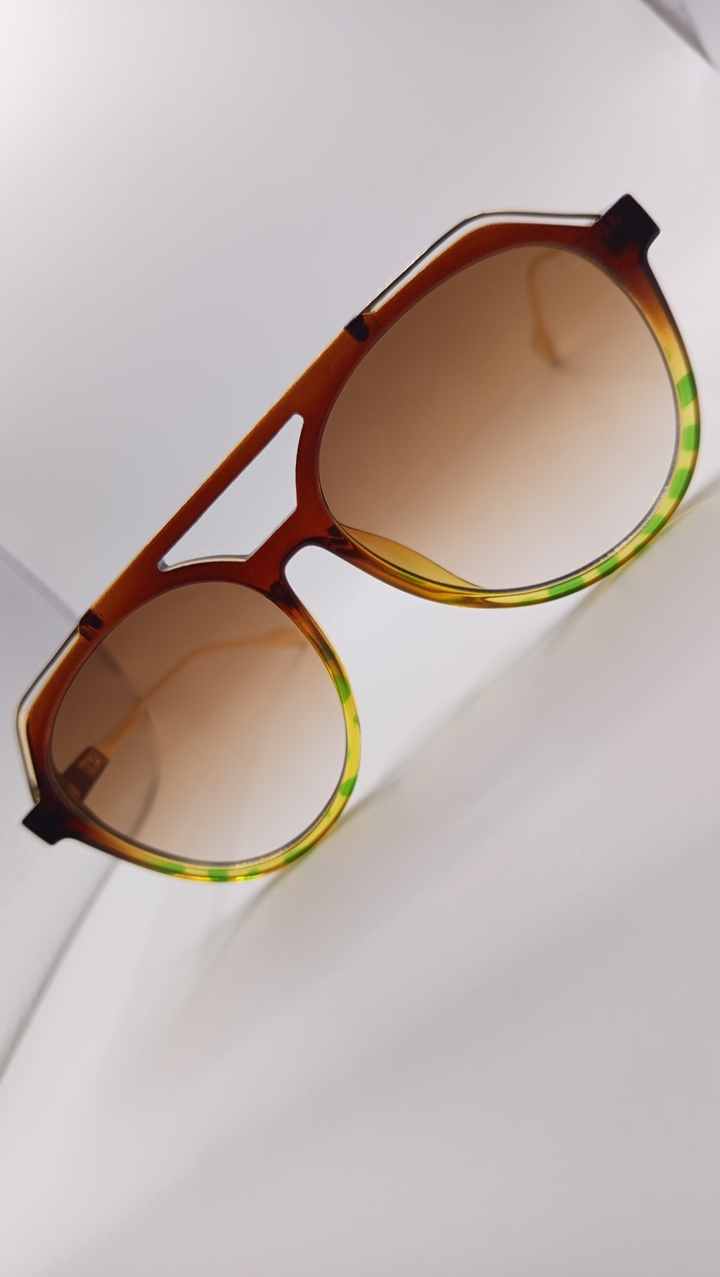 ✨ Lunettes Pilote Rétro Dégradées « 3227 » – Ambre Brûlé, Vert Citron & Branches Dorées ✨