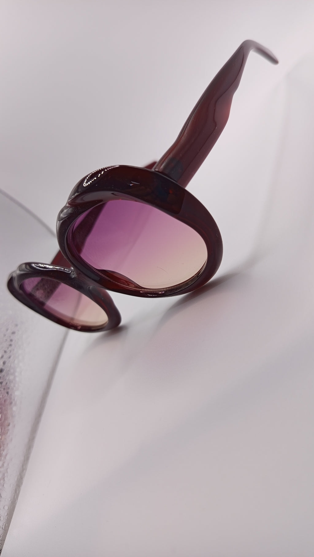 ✨ Lunettes Oversize Rondes Rétro « 5686 » – Édition Bordeaux Burgundy & Verres Mauve Sunset ✨