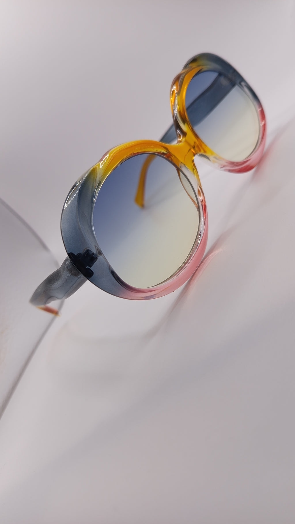 ✨ Lunettes Oversize Rondes Rétro « 5686 » – Dégradé Sunset Bleu Nuit, Ambre & Rose ✨