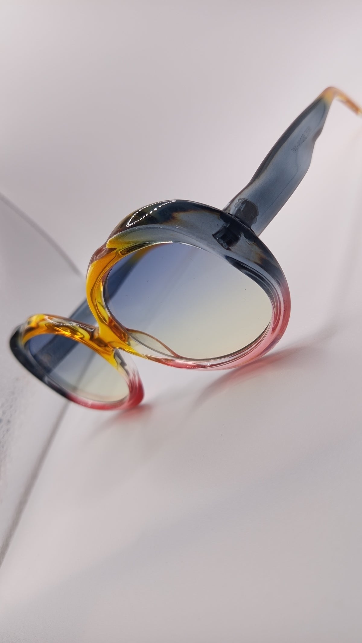 ✨ Lunettes Oversize Rondes Rétro « 5686 » – Dégradé Sunset Bleu Nuit, Ambre & Rose ✨
