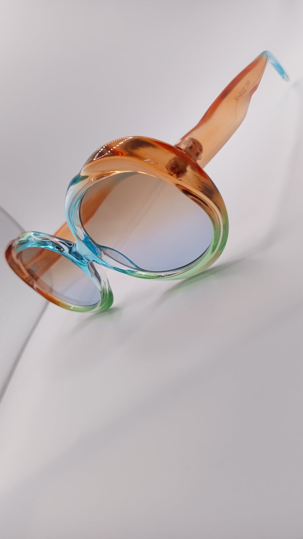 ✨ Lunettes Oversize Rondes Rétro « 5686 » – Dégradé Sorbet Pêche & Menthe Givrée ✨