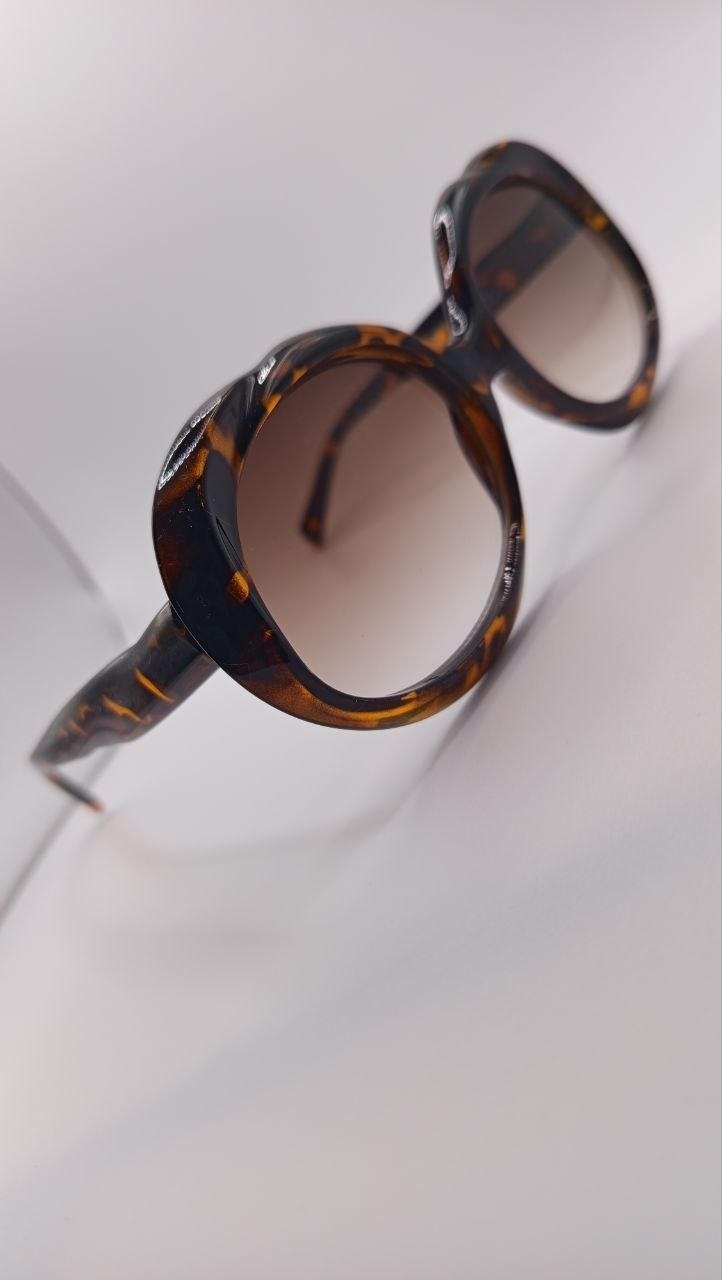 ✨ Lunettes Oversize Rondes Rétro « 5686 » – Édition Écaille Havana & Verres Dégradés Brun ✨